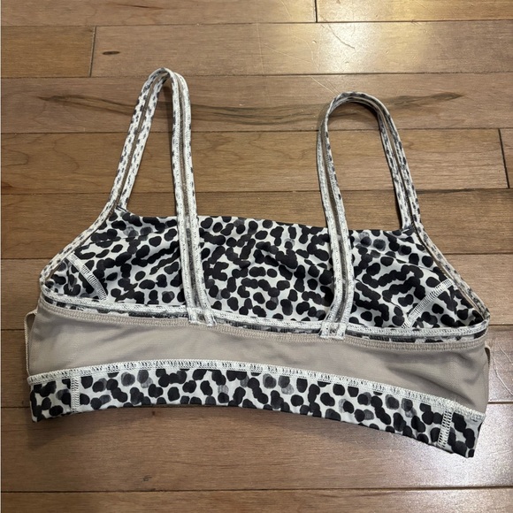 Lululemon Size 8 Straight Up Bra black and white dot print - Picture 6 of 9